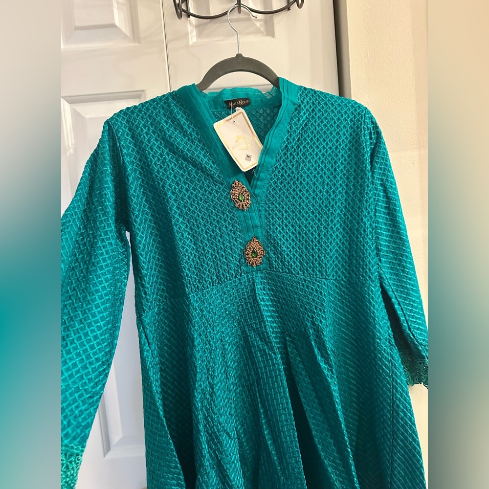 Agha Noor Emerald Green Embroidered Kurta | NWT | Size S - Picture 4 of 12